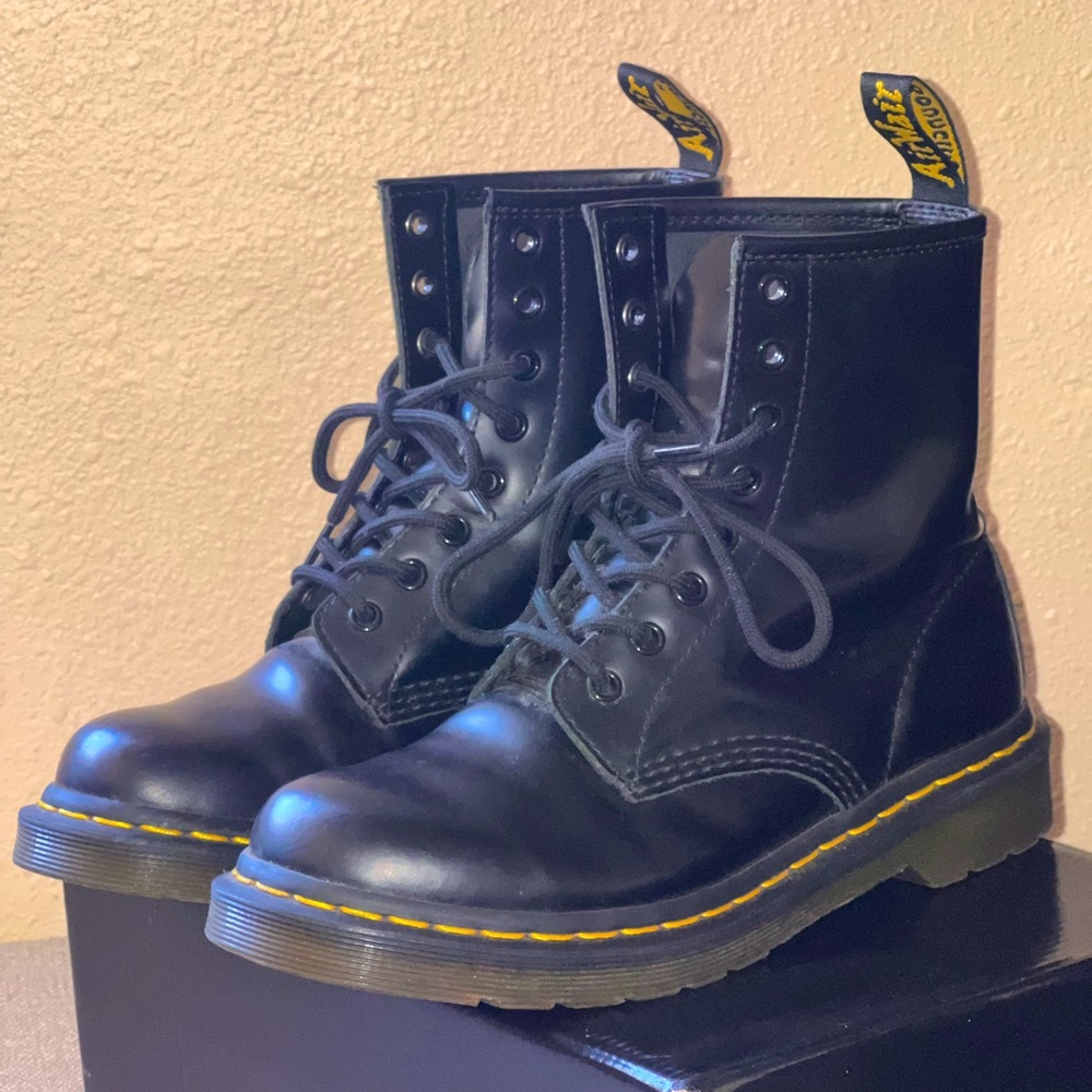 Doc Marten’s Women’s US 7